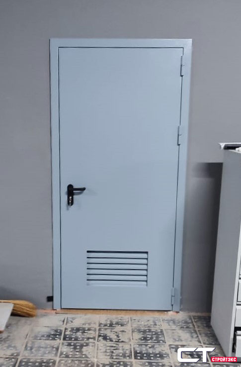 Дверь техническая ДМ-1 с остеклением D300мм и вентиляционной решеткой